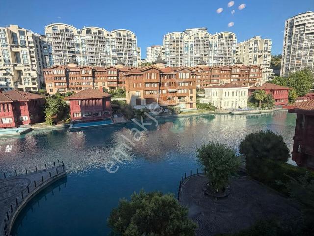 Atakent Bosphorus City 4+1 Suya Sıfır Tadilatlı Yalı Dairesi