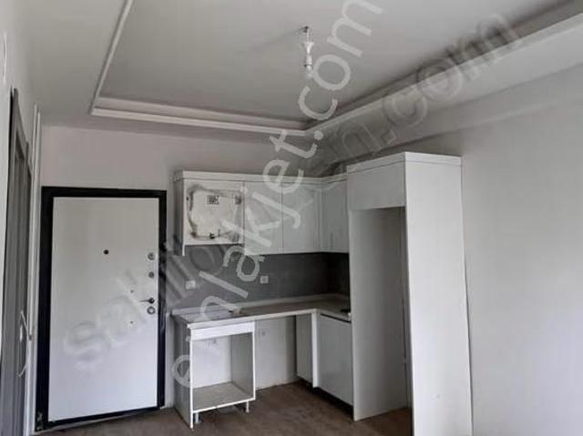Atakent Emlaktan Satılık 1+1