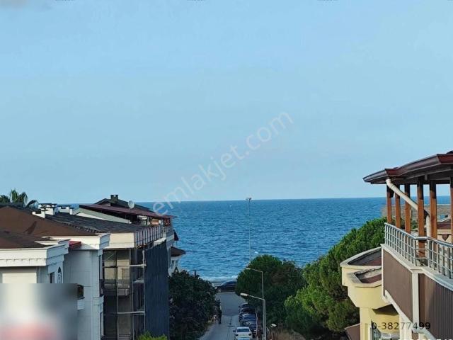 Atakent Sahilde Satılık 2+1 Deniz Manzaralı Daire