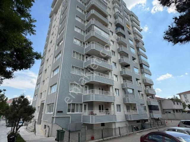 Ataköy Migros Hemen Yanı Turkuaz Sitesinde Satılık Daire