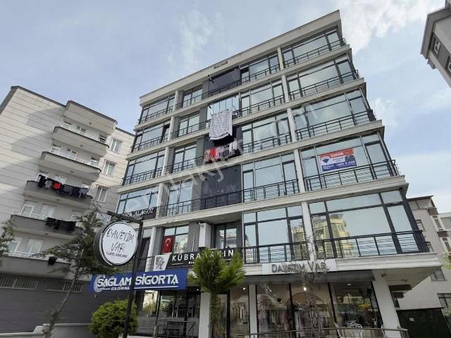 Atakum'un Kalbinde! Atatürk Bulvarı'na Cephe 2+1 Daire/ofis