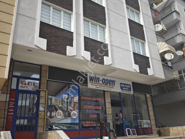 Atakum Cumhurit Mahallesi'nde Eşyalı Kiralık 4+1