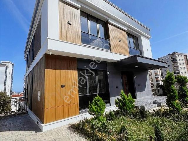 Atakum Alanlıda 6+2 Satılık Ultra Lüks Triplex Villa