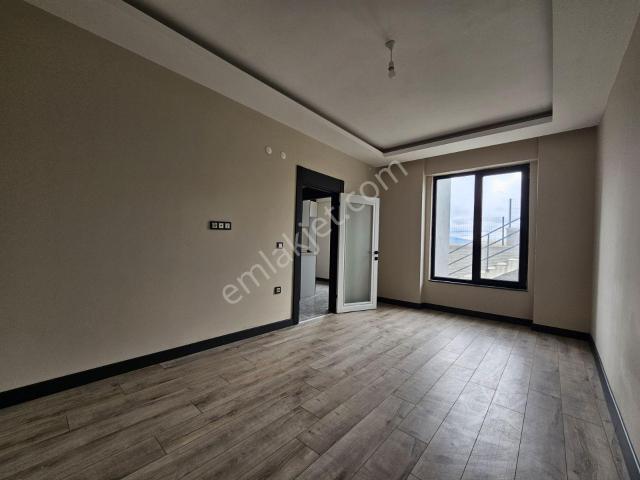 Atakum Beypınar'da Gökdelenler Bölgesine Yakın 2+1 Kiralık Daire