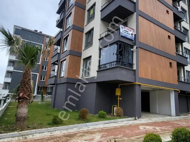 Atakum Gülpark 4'te Satılık 1+1 Havuzlu Sitede Sıfır Daire