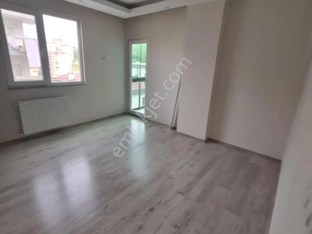 Atakum İstiklal Mahallesi'nde 120 M² Ferah 3+1 Kiralık Daire