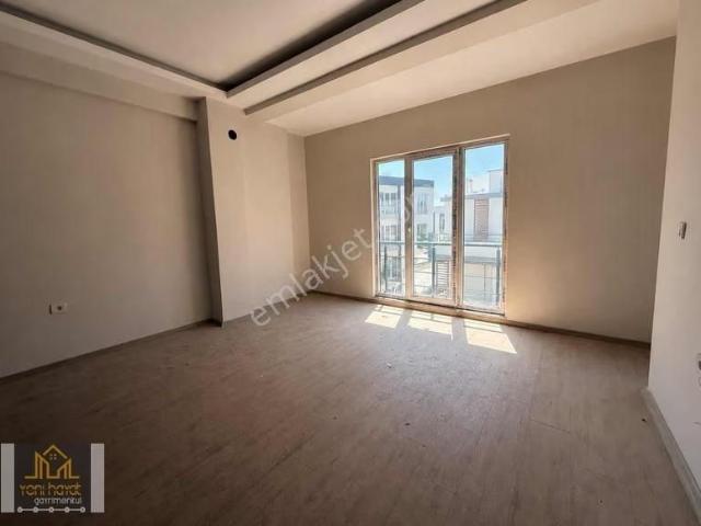 Atakum İstiklal Mahallesinde Satılık 1+1