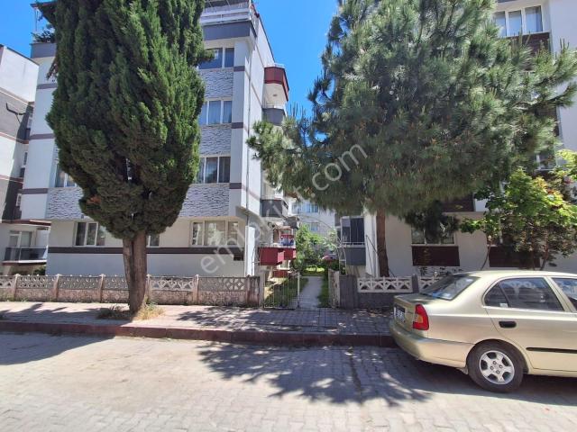 Atakum Lozan Caddesi'nde Eşyalı, Sıfır Tadilatlı Kiralık 3+1