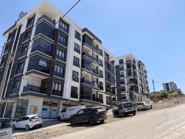 Atakumda Deniz Manzaralı Bulvara Cephe 1+1 Daire