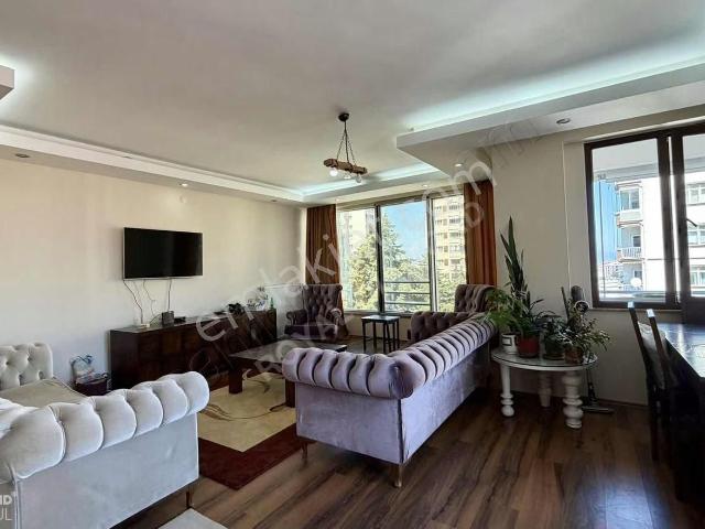 Atakum'da Merkezi Konumda Kiralık Lüks Geniş 4+2 Dubleks Daire