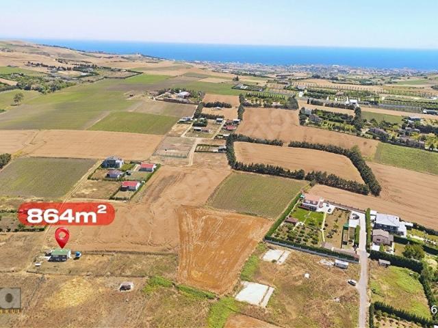 Çatalca Ovayenice'de Harika Konumda 864m2 parsel