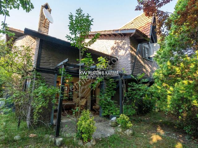 Çatalca Yalıköy Podima Evleri'nde Müstakil Satılık Villa!