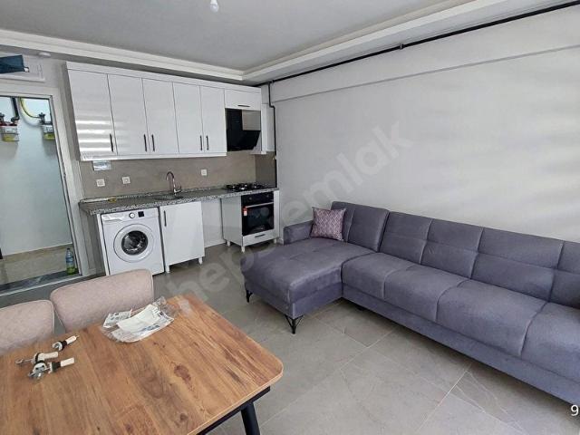 ATAMAN'DAN ÇARŞI CAD. YENİ BİNADA SIFIR EŞYALI KATTA 1+1 DAİRE