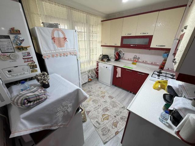 Atapark Göbek Yakını 3+1 Kat Konumunda Yüksek Giriş Kaçmaz!