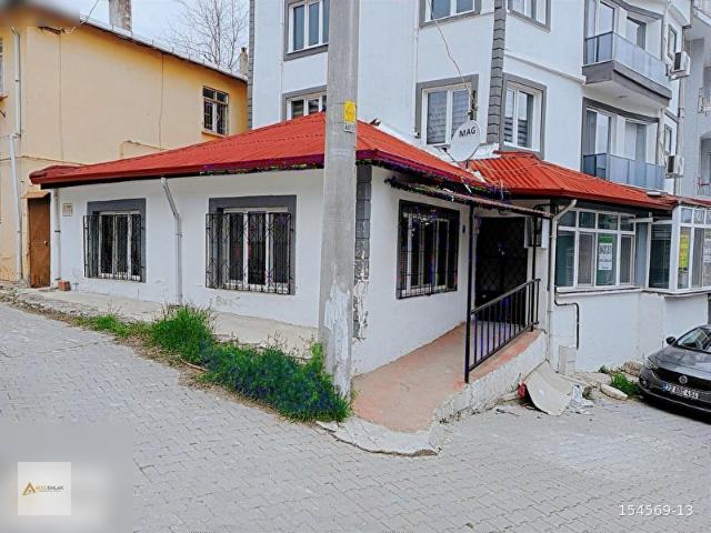 Ateş Emlaktan Satılık 3+1 Daire