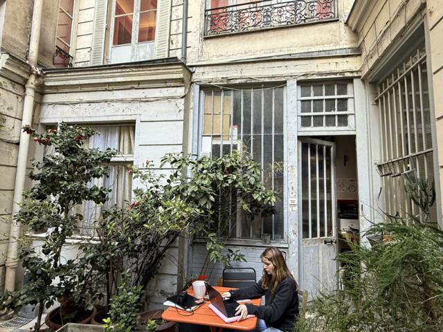 ATELIER AVEC VERRIERE