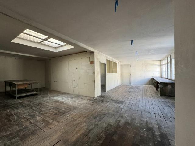 Atelier im 1. OG Hinterhof der Hegenheimerstrasse 24