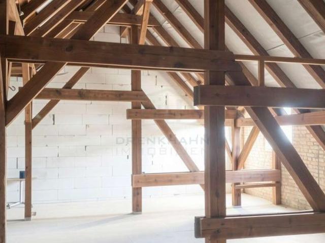 Atelier,Künstler o.Hobbyfläche im ausgebauten Dachgeschoss in gefragter Lage von Berlin Wilmersdorf