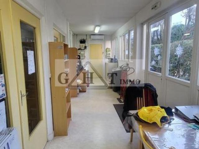 Atelier 70 m² louer 1170 €/HC/MOIS