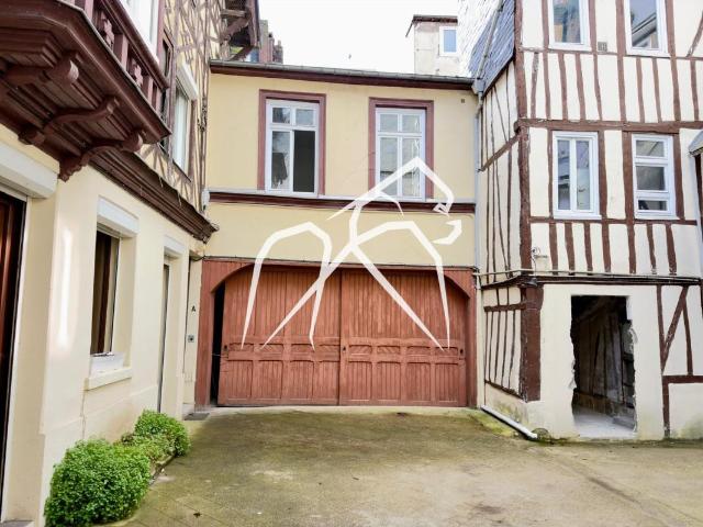 Atelier/Garage double stationnement | Rouen centre ville | 58 m²