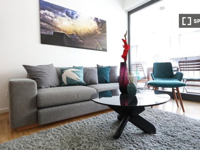 Atemberaubende 2 Zimmer Wohnung mit Terrasse in der Chaussestraße