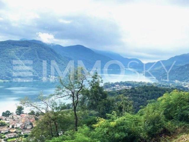 Atemberaubende Aussicht und genehmigte Bewilligung