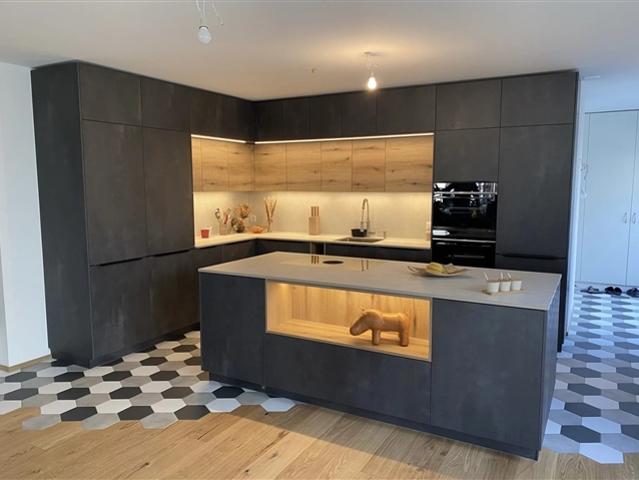 Atemberaubende moderne Villa in Fully