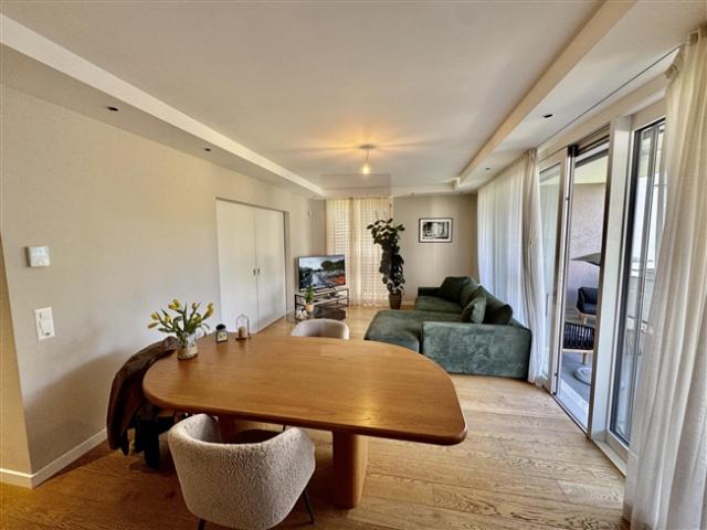 Atemberaubende moderne Wohnung