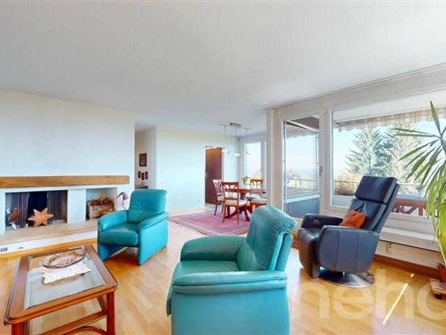 Atemberaubendes Penthouse mit herrlicher Aussicht in Evilard