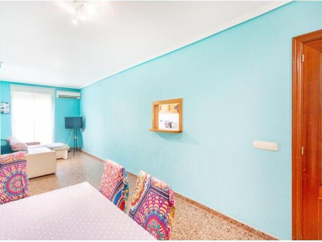 ¡Atención a la oportunidad de vivir en un encantador dúplex en Aldaia!
