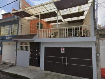 ? ¡ATENCIÓN! Esta casa no está en venta… está en remate emocional