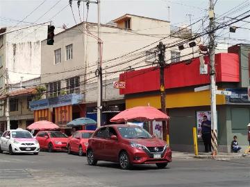 ATENCION INVERSIONISTAS CASA CON LOCALES COMERCIALES FRENTE A UPIICSA IZTACALCO