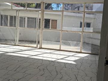 ATENCIÓN INVERSIONISTAS, CASA EN ESQUINA EN COLONIA VALLARTA SAN LUCAS
