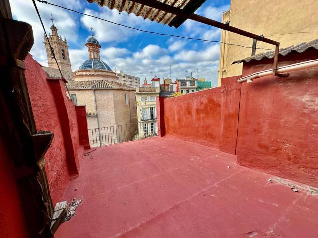 ATENCION INVERSORES* EXCLUSIVO EDIFICIO PARA REHABILITAR EN EL CORAZON HISTORICO DE VALENCIA