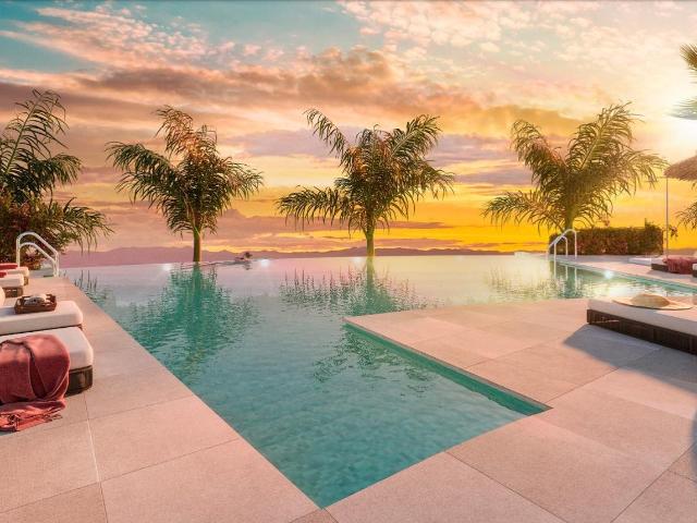 ¡Atención inversores, jubilados y familias expatriadas! Desc. 254m² Las lagunas de mijas