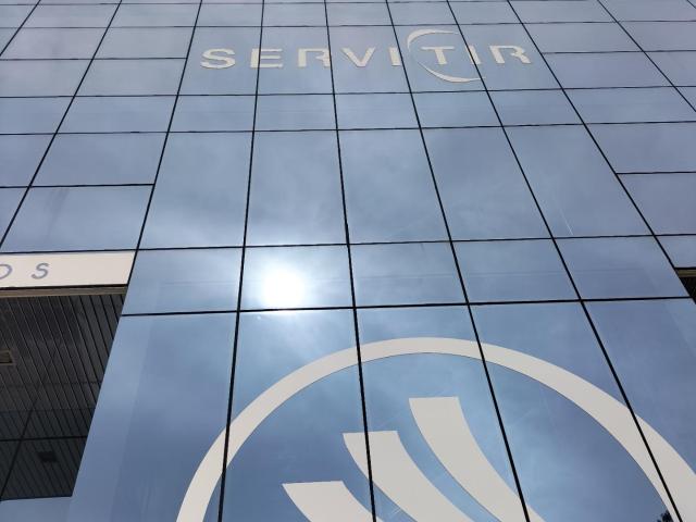 Atencion,oficinas profesionales en Edificio de Cristal de Avenida Gutierrez Mellado¡