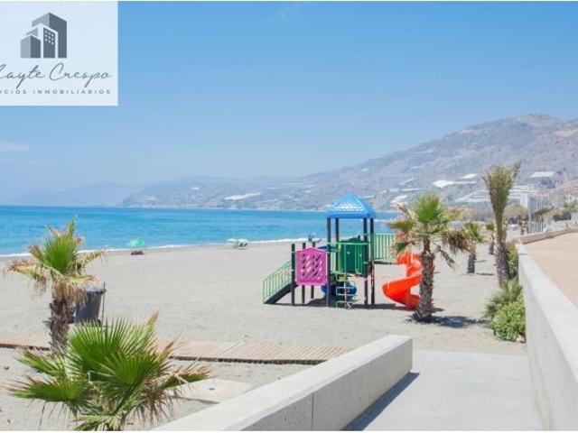 ATENCION PROMOTORES! SOLAR EN PRIMERA LINEA DE PLAYA!