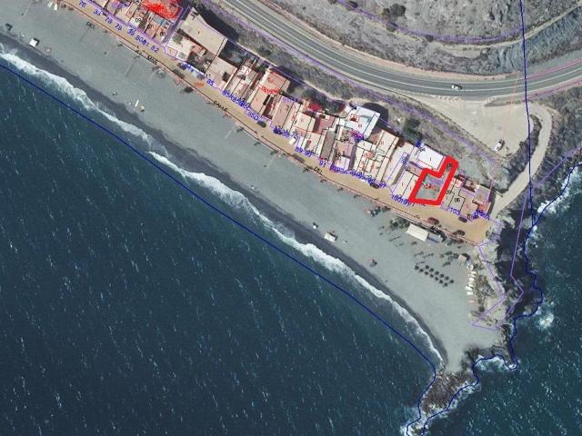 ATENCION PROMOTORES! SOLAR EN PRIMERA LINEA DE PLAYA!