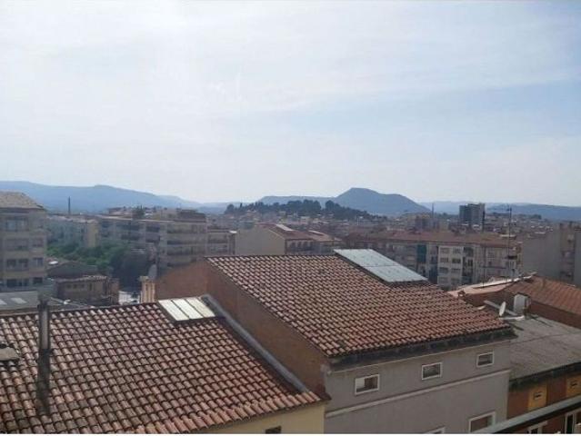 ATENTOS INVERSORES A ESTA VIVIENDA