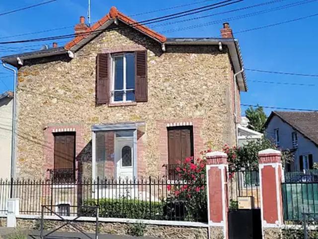 Athis Mons 91200 Location appartement 3 pièces t3 au dernier étage