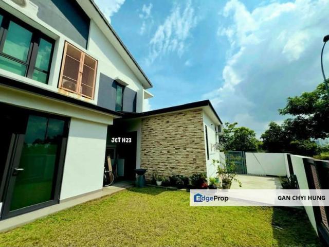 ATHIRA, Bandar Bukit Raja