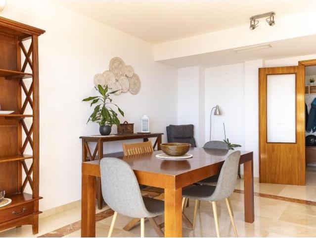 Ático triplex con vistas al mar y panorámicas a 360º