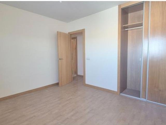 ÁTICO VENTA CASTELLANOS DE MORISCOS. Urbis te ofrece un ático en venta en Castellanos de Moriscos, S