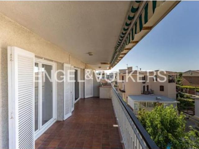 Ático Venta Castelldefels, Lluminetes