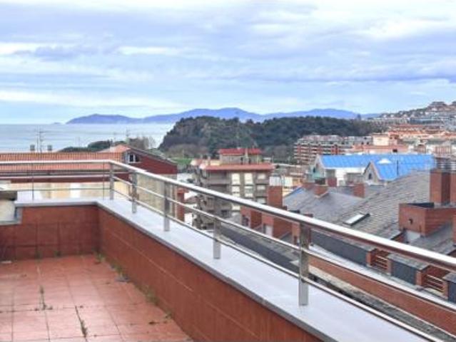 Ático Venta Castro Urdiales, Brazomar