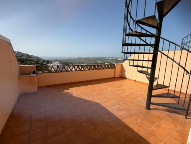 Ático Venta Casares, Doña Julia Golf Club