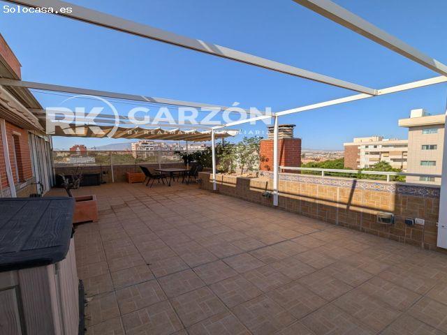 Atico Alquiler junto Alcampo Terraza 80 m2