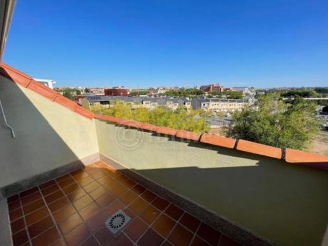 Ático Alquiler Salamanca Capital, San Bernardo Campus Platina