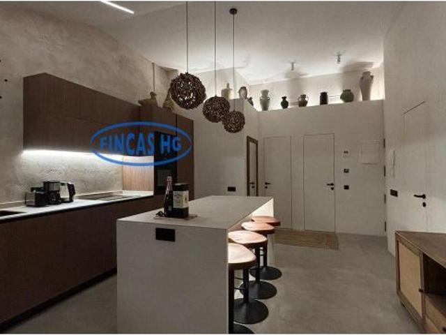 Ático completamente remodelado con fabulosa terraza en pleno Centro Tradicional