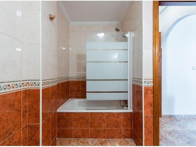 Ático con amplio solárium y piscina comunitaria en Cinuelica, Orihuela Costa